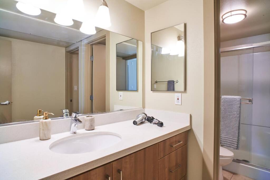 Apartment Exclusive In The Heart Of Marina Del Rey *